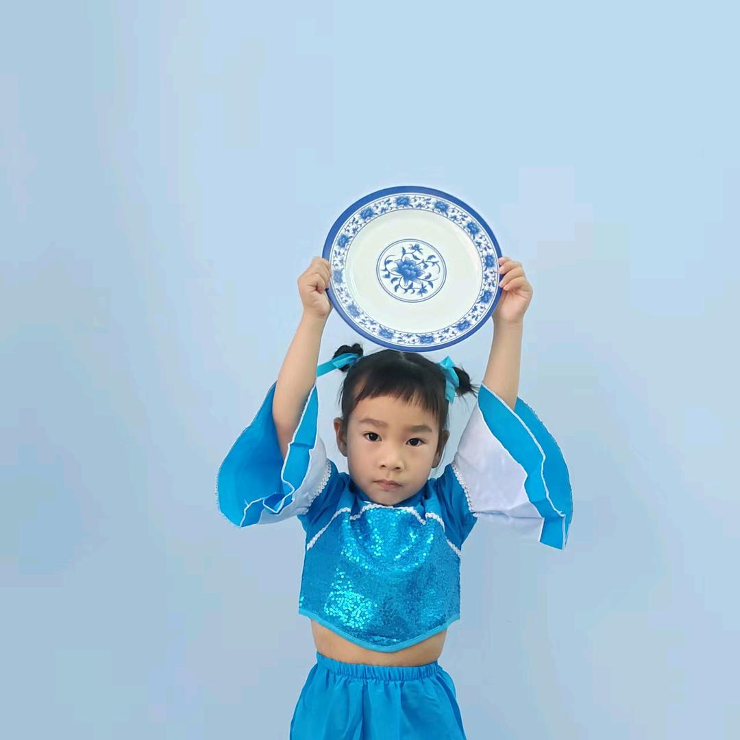 琪苒的奶