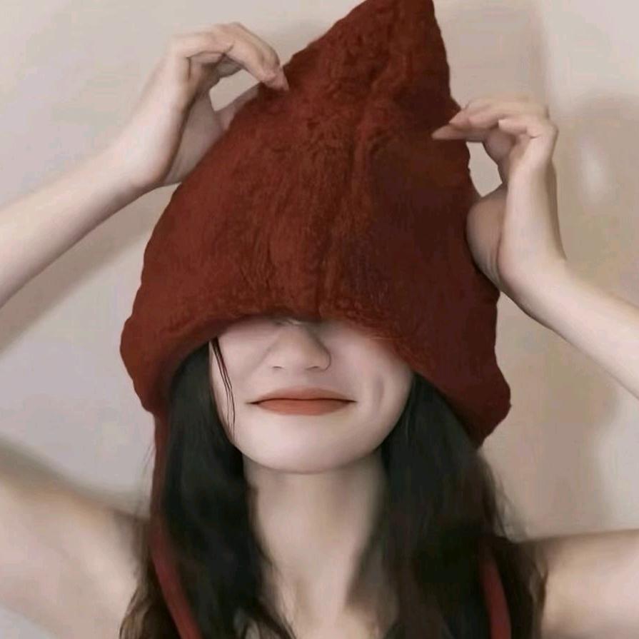 李Liˊᗜˋi ᥫᩣ