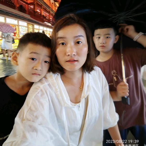 💞᭄浅笑不语ꦿᩚ᭄এ妍