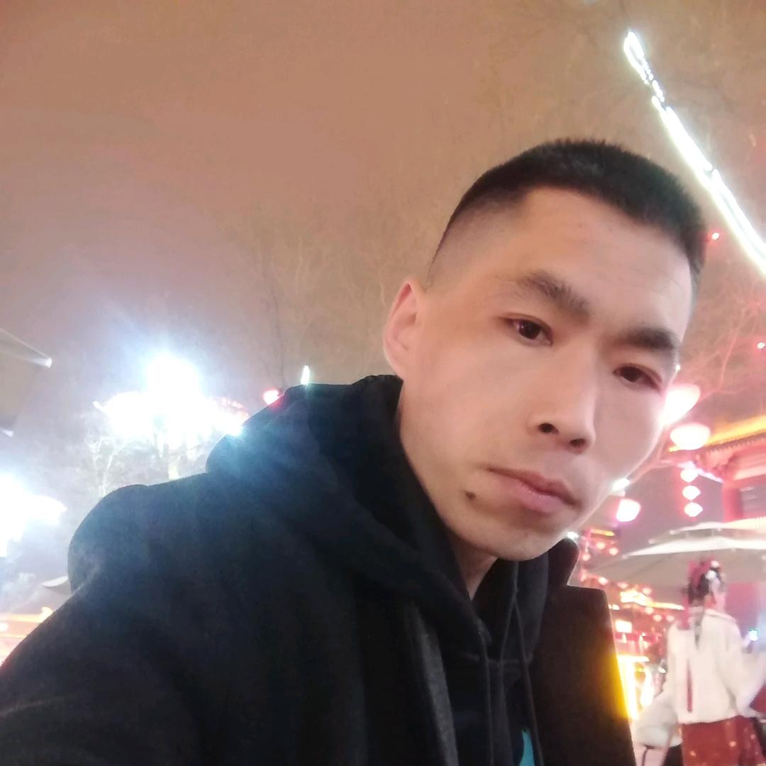 悲伤浪子爱吃酸汤鱼火锅🐬🐬⁵²¹