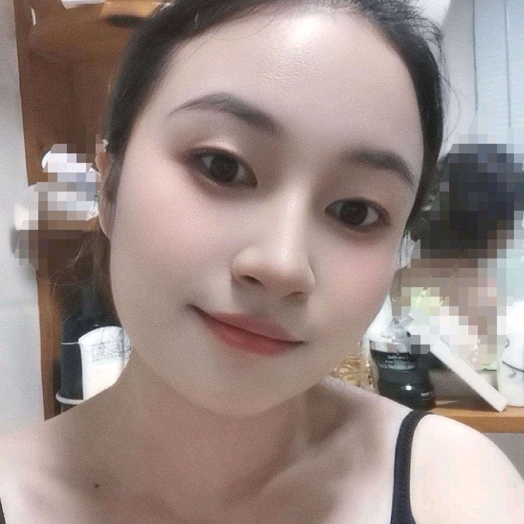 杨杨得亿