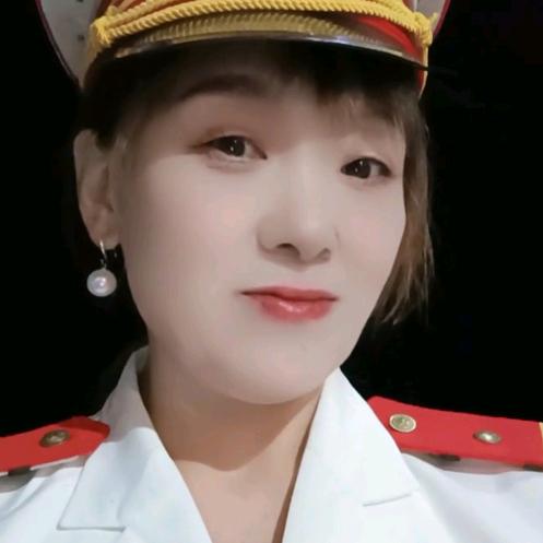 开州谭谭姐