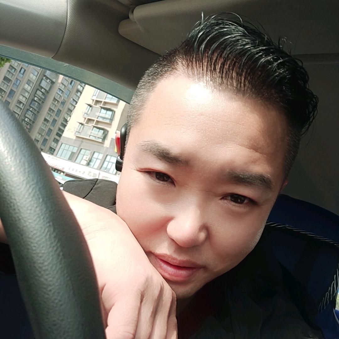 杰  哥