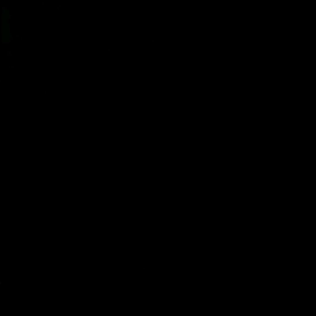 依依