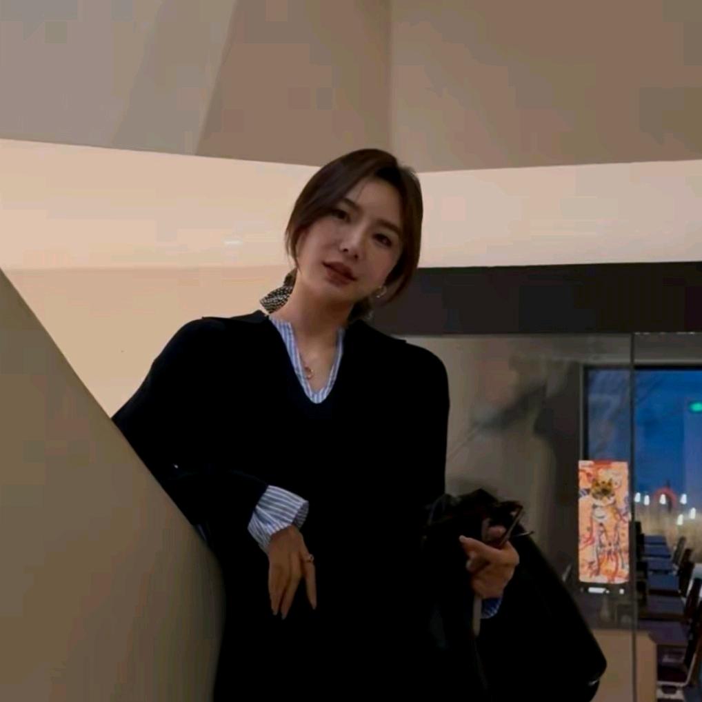 余欢欢YHH『爆款返场』