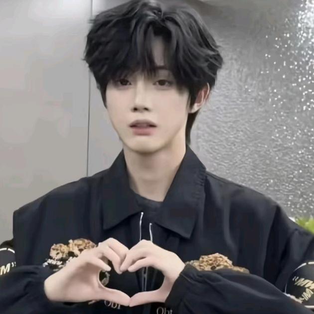 大耳朵“图图”