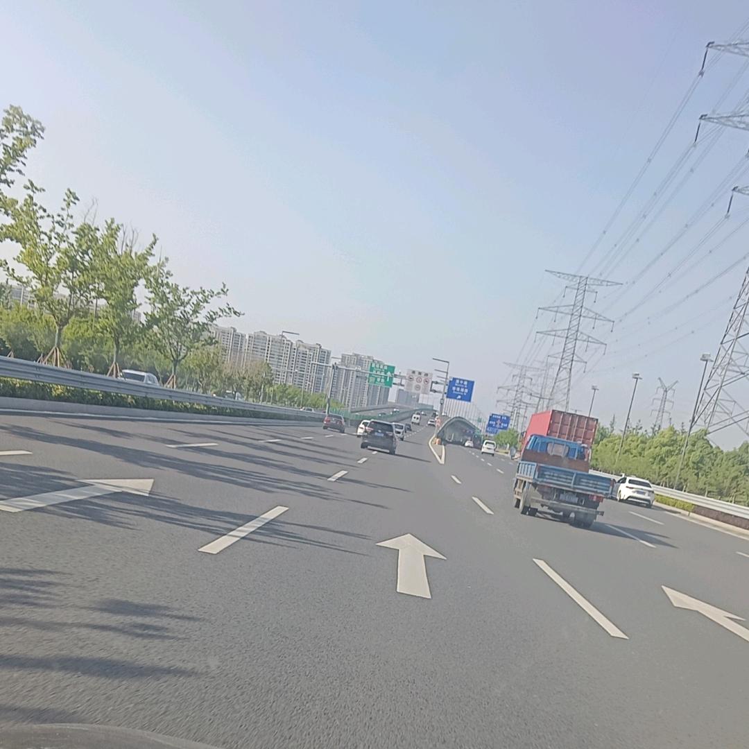 请叫我小哥哥