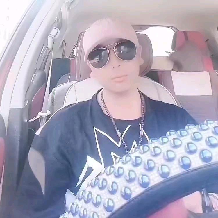 九台 制片人 庄大龙（传媒）