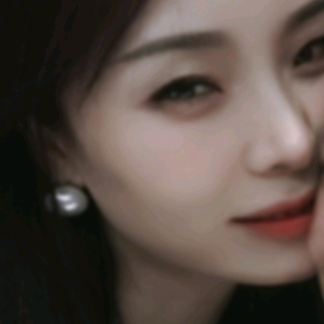 穿高跟鞋👠的女人