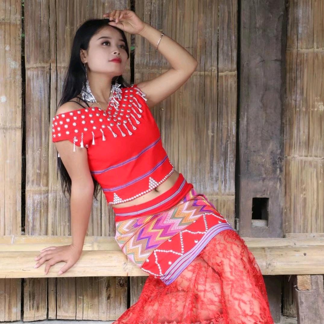 西盟萱宝服饰小号