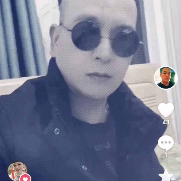 龍少