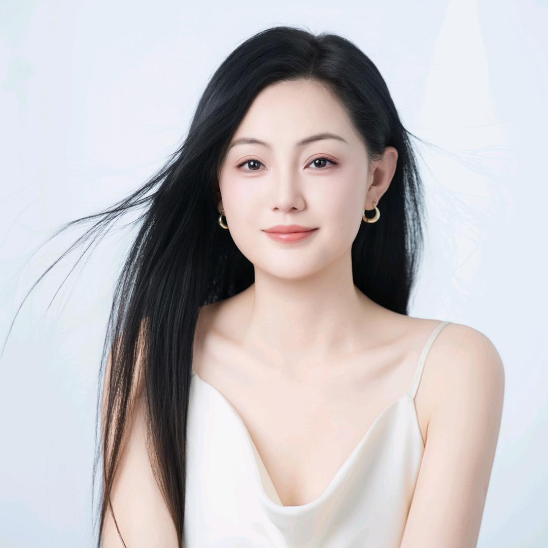 中英法三语主持人曹欣Carina