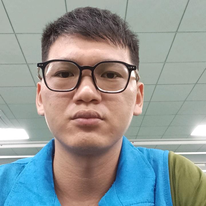 yang15777798251