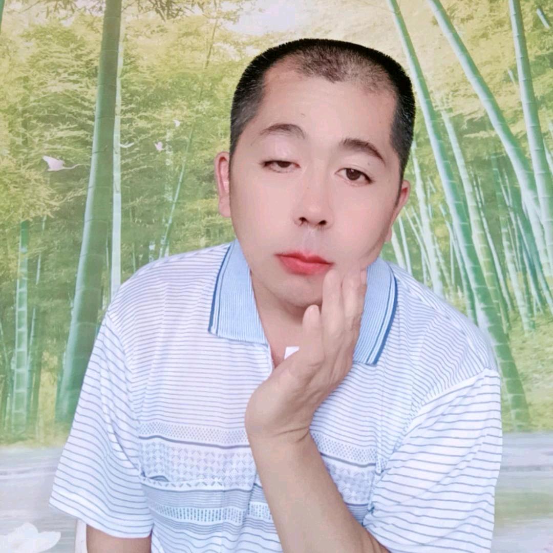 小杜√爱唱歌