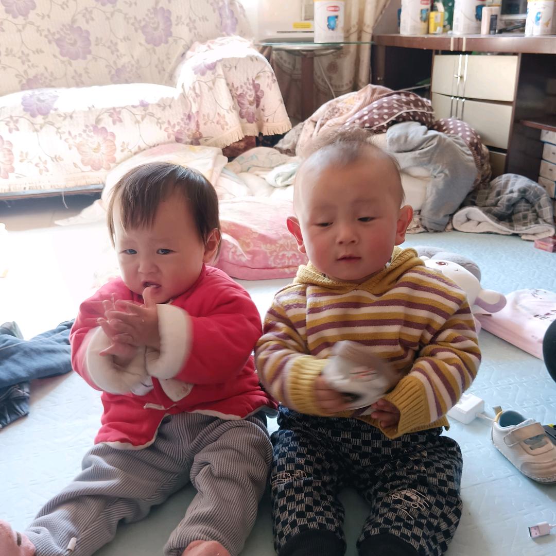 黎明忠挖机炮机