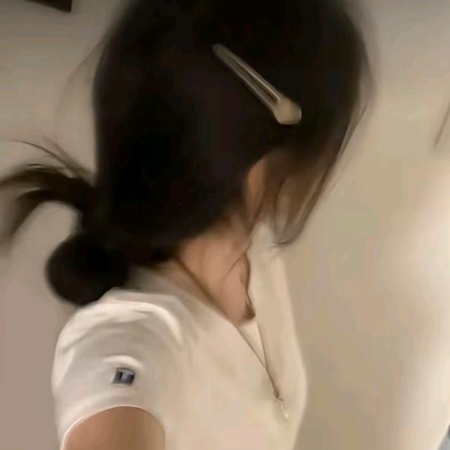 菜叶不吃菜₍˄·͈༝·͈˄*₎◞ ̑̑