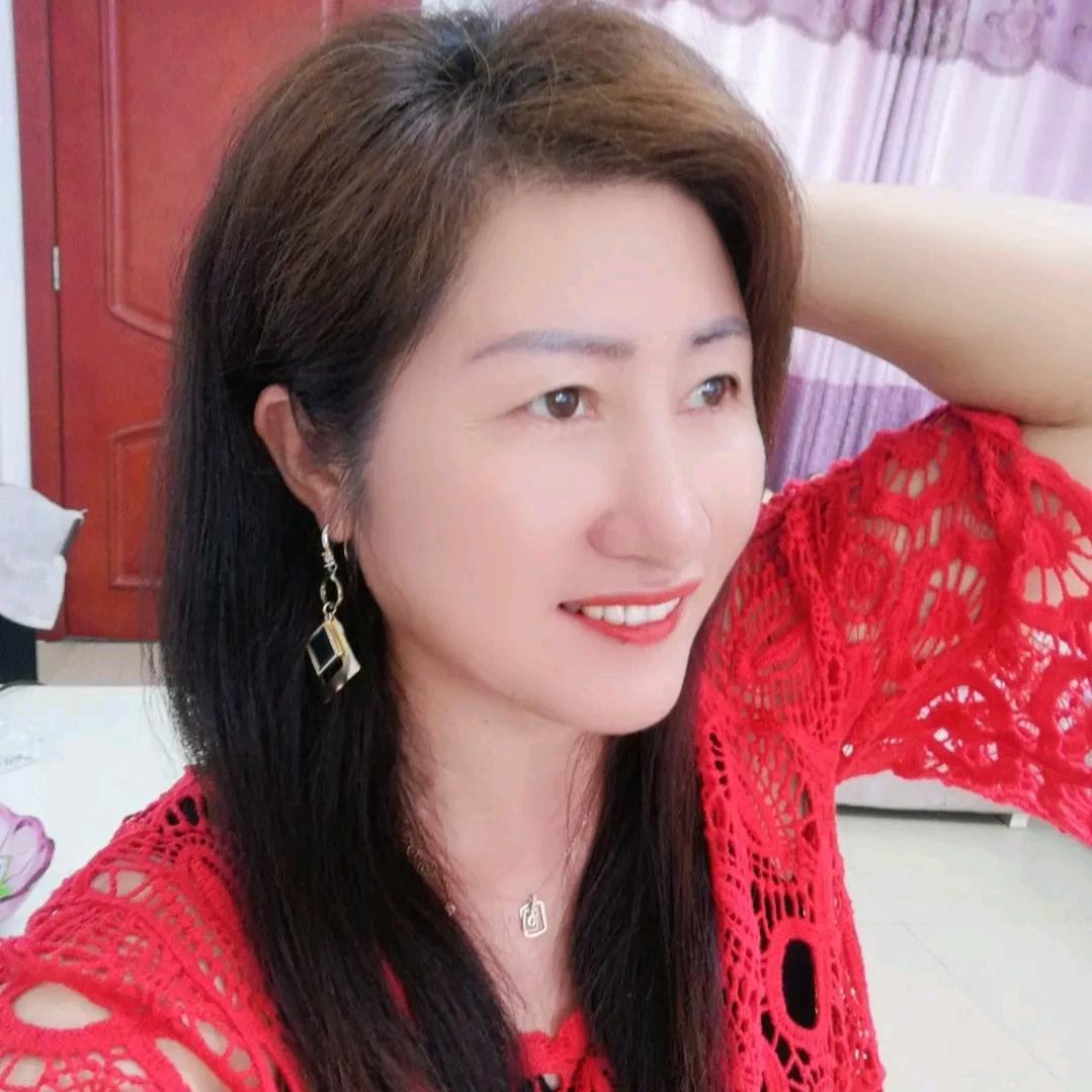 小红红