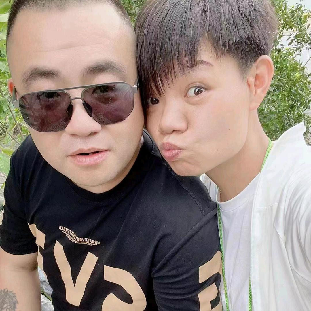 ╭(╯浩子╰)╮
