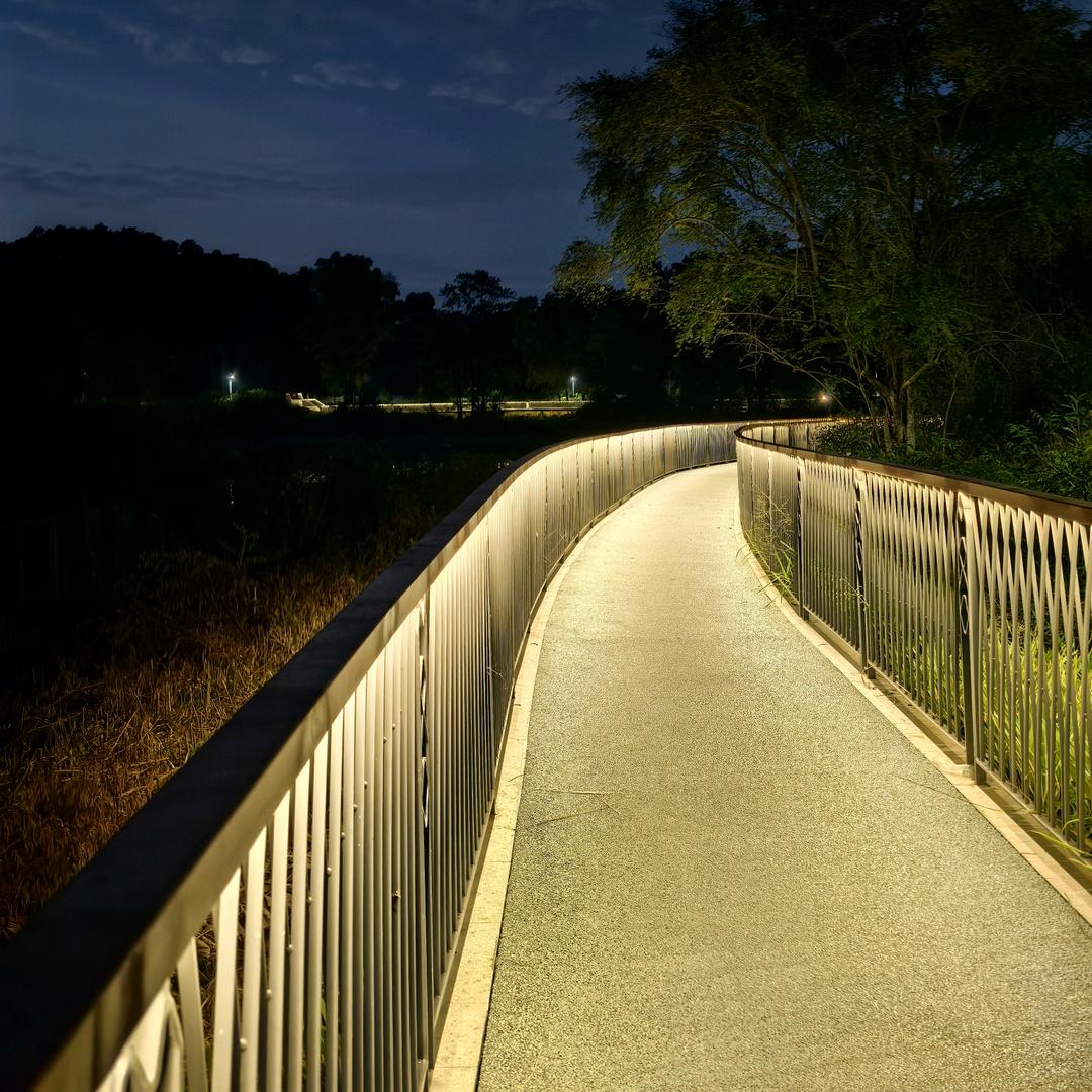 一箱油到那拉提草原