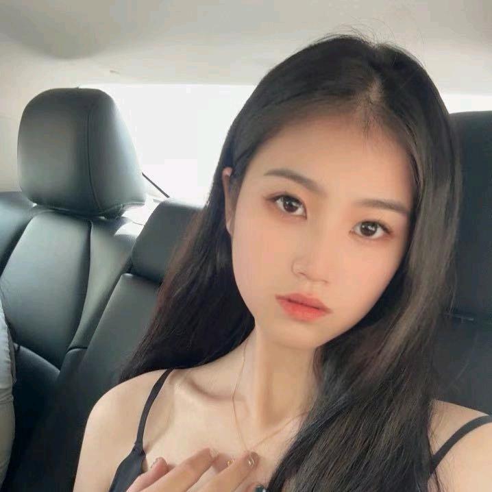馨馨爱吃饭