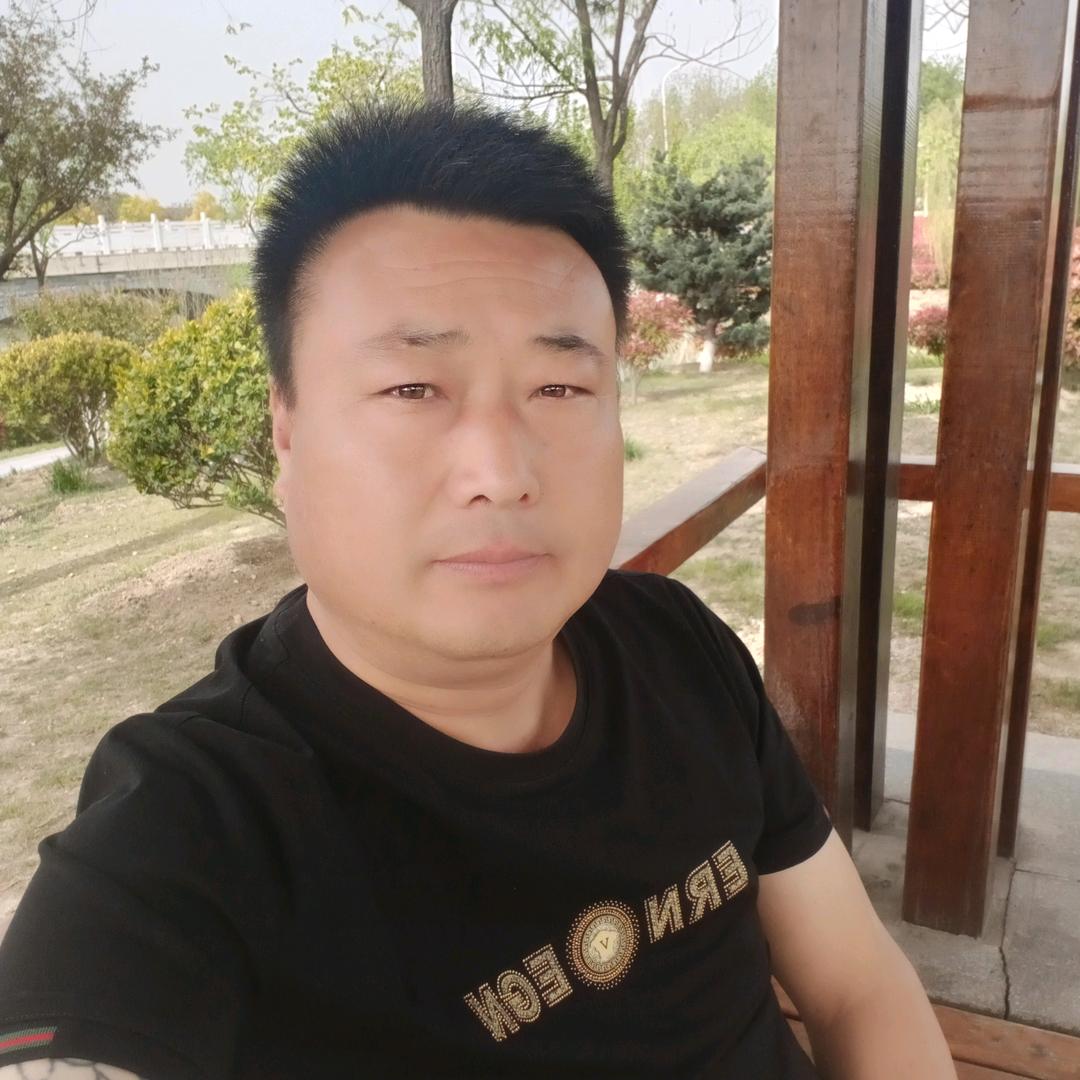 龙岗万哥