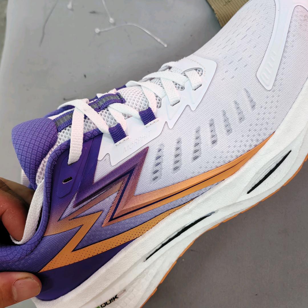 金城镇鸿泰鞋业