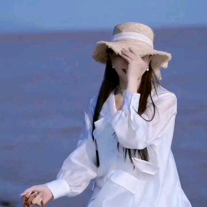 ᥫᩣ༚柒月ꦿ໌ᮨ້ .⛱️