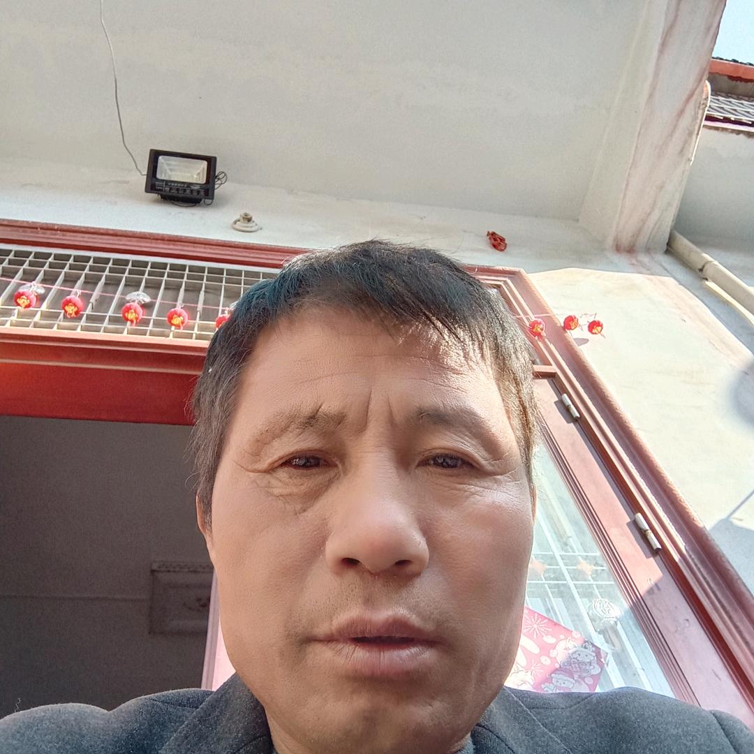 人呢？嘿嘿在这呢回☞😊