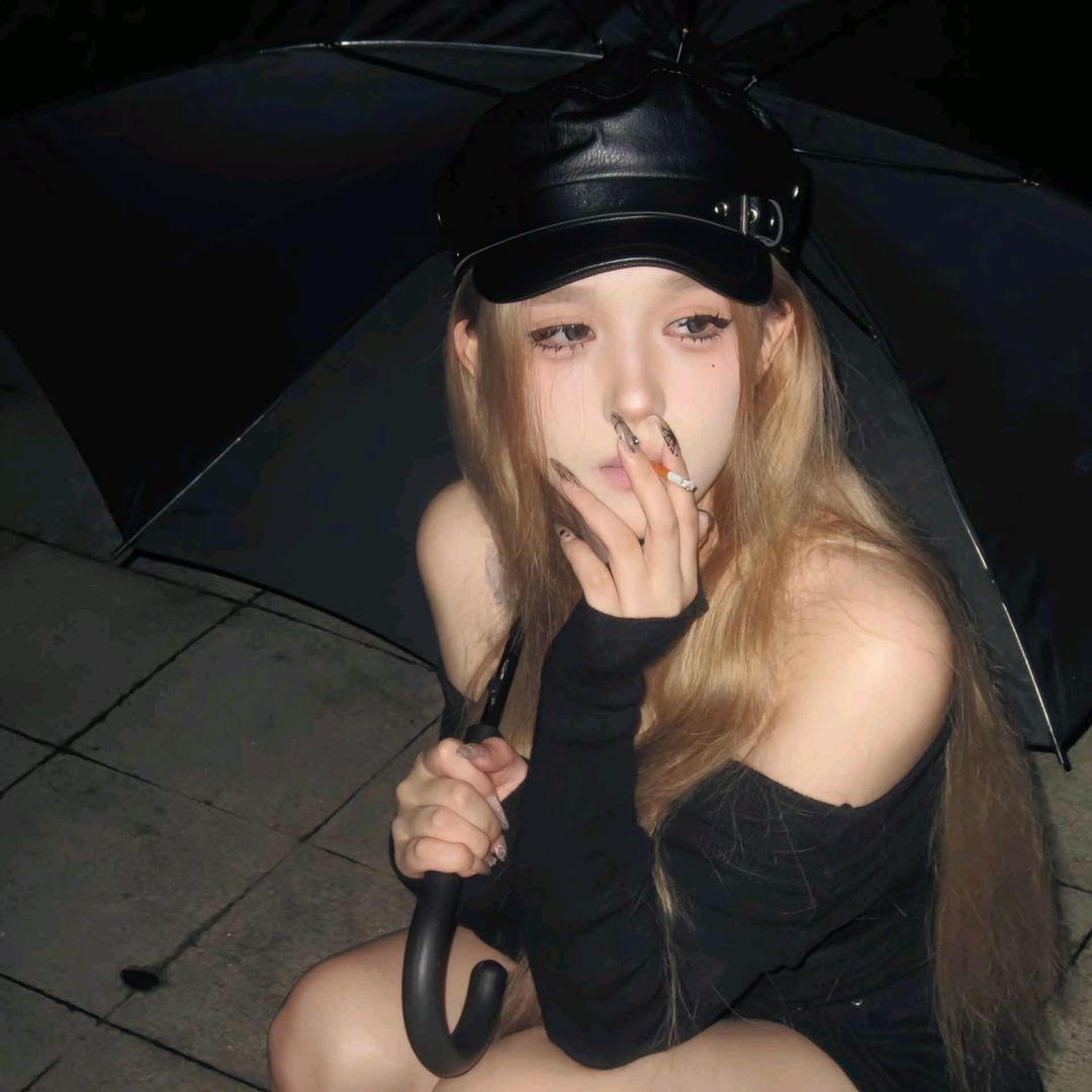 爱哭鬼.