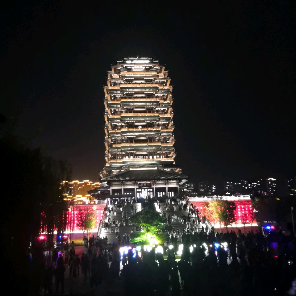 游戏里叫萌久蓝