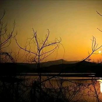 不刻思、不刻意、不可及