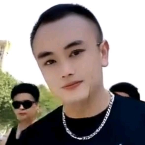 鼠🐭哥潇洒😺😺