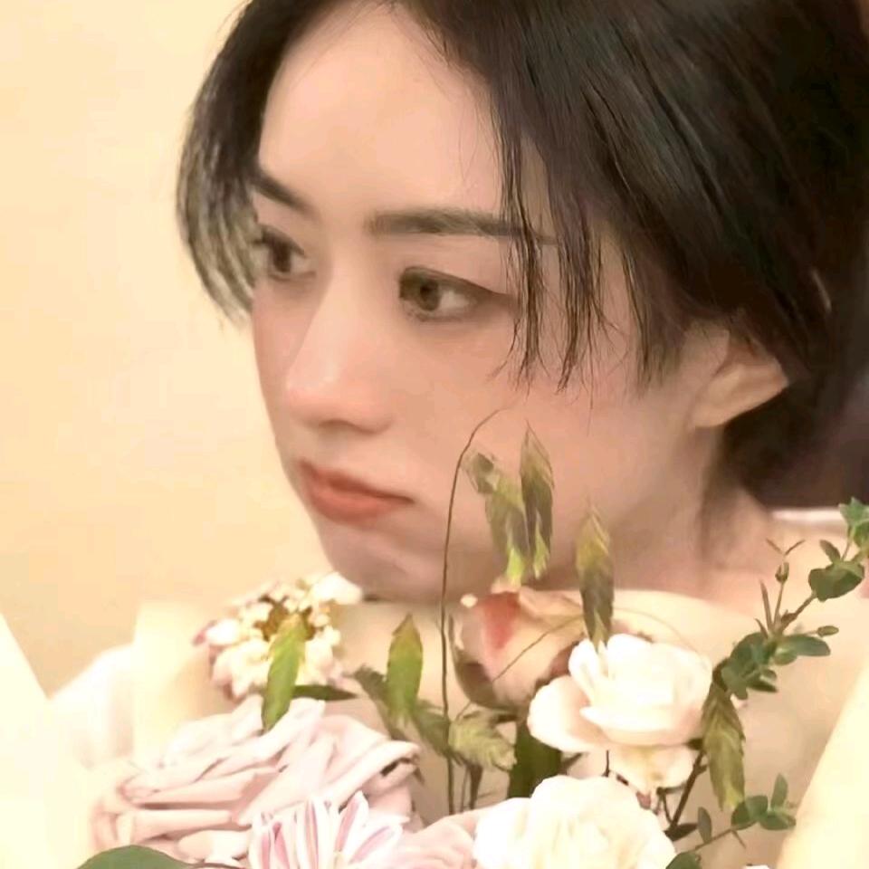 简世爱🌦️