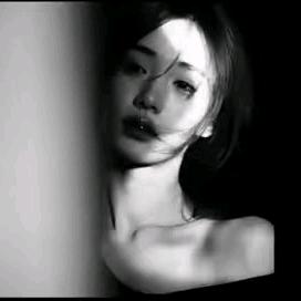 模糊.