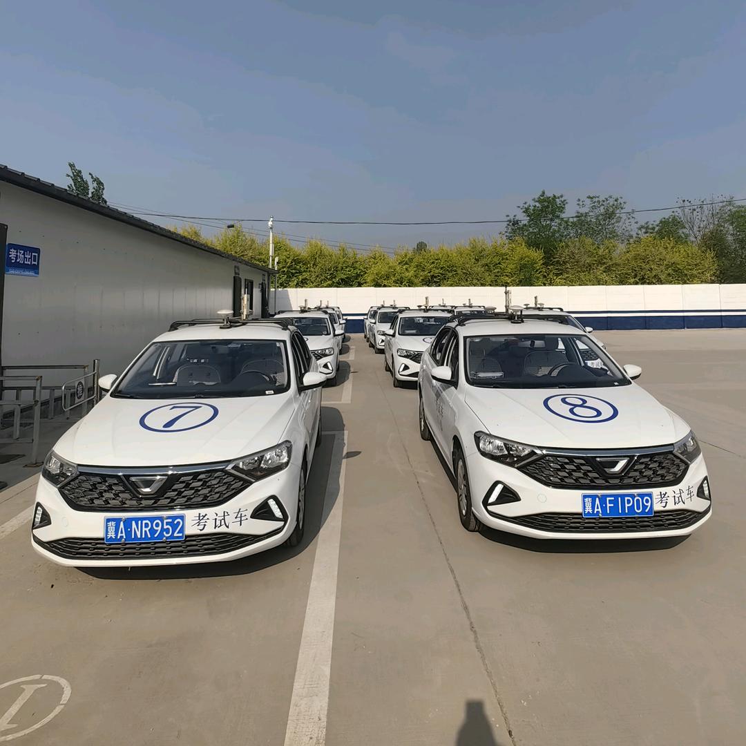 平安驾校+运通驾校胡建伟