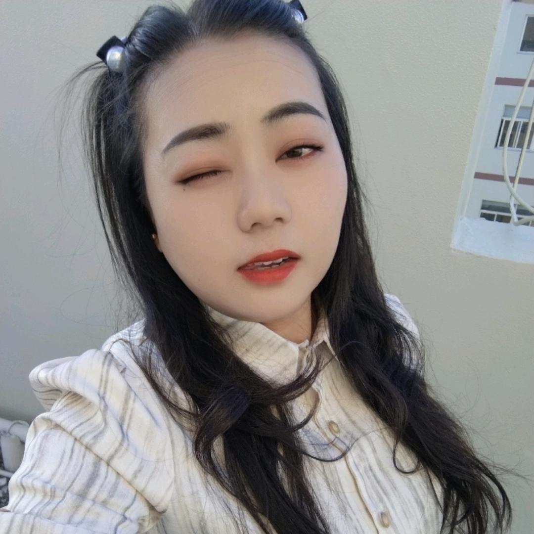 杨芯