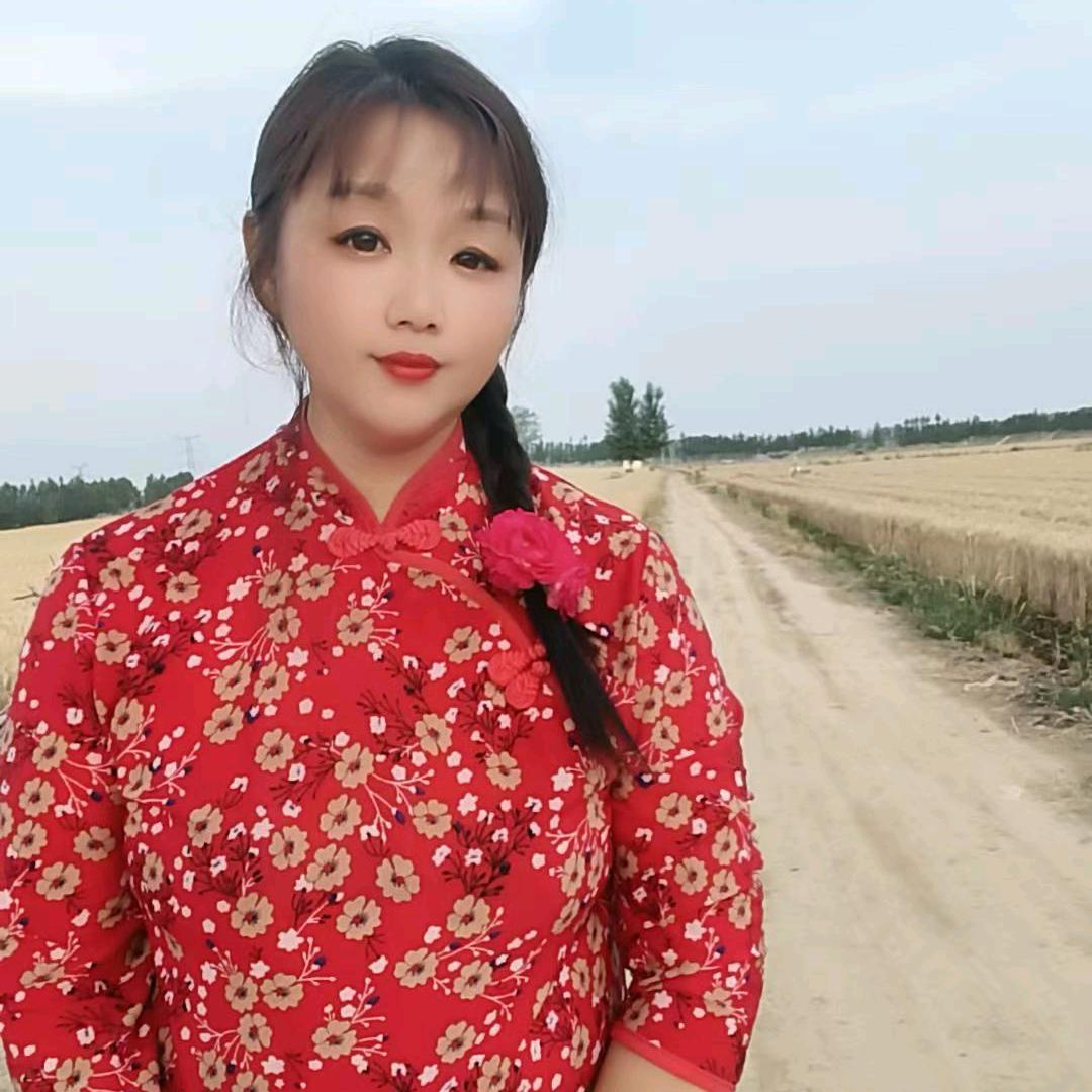 红妹（单身一个人睡不着）