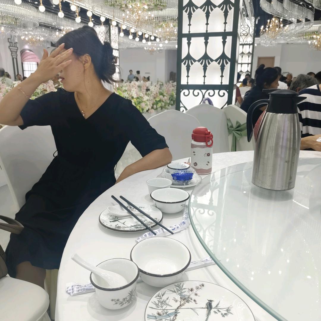 脸皮厚吃块肉