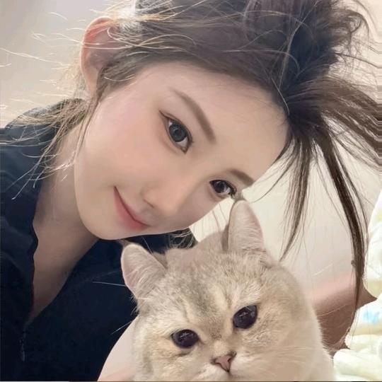 美女不⁷饭