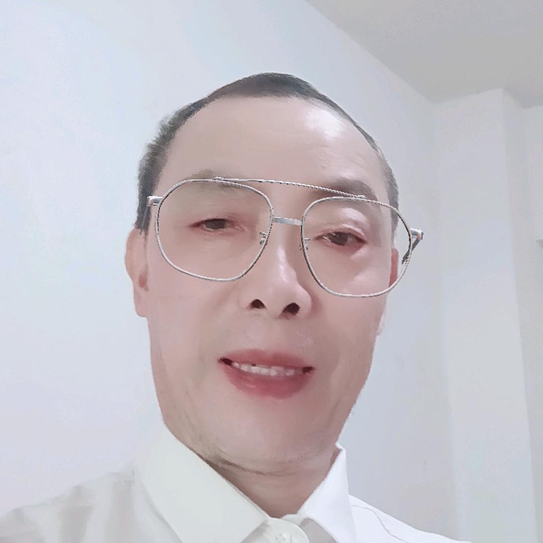 十八子（曦哥）
