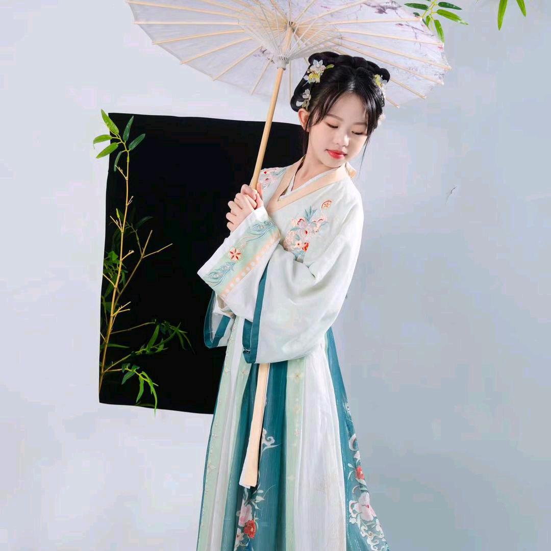 小青日禾