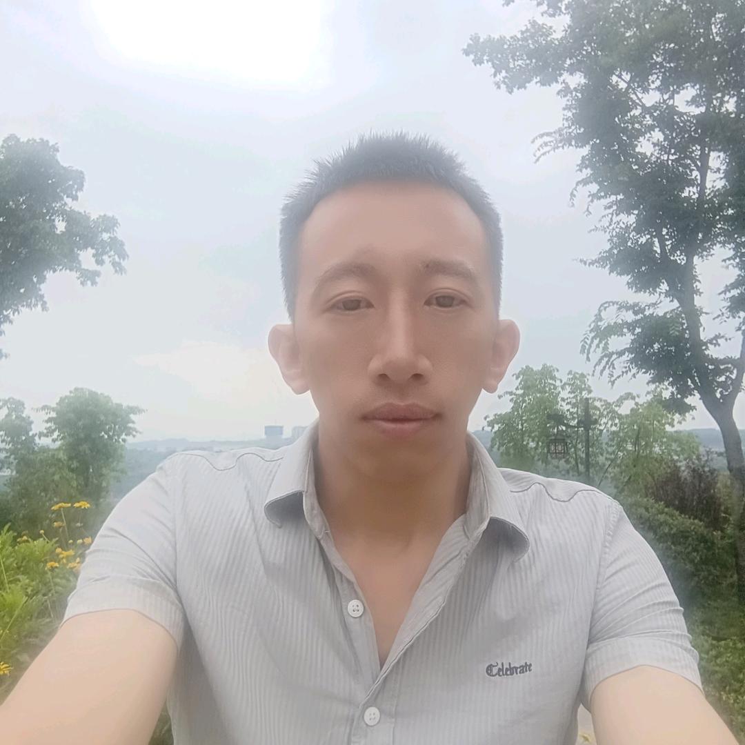 我是一个单亲爸爸一小孩