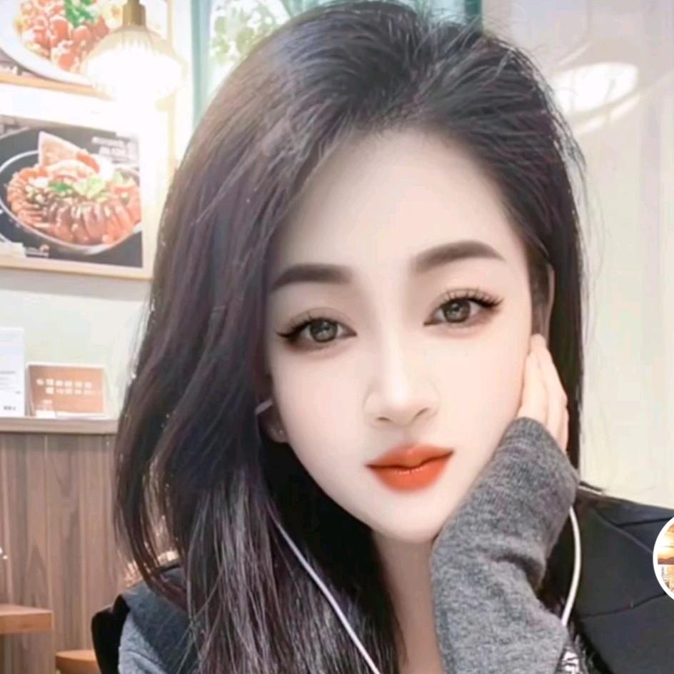 爱笑🍬果💞