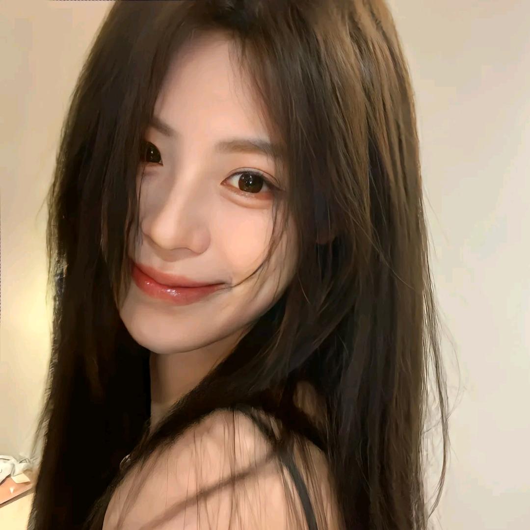 月月学姐🍑
