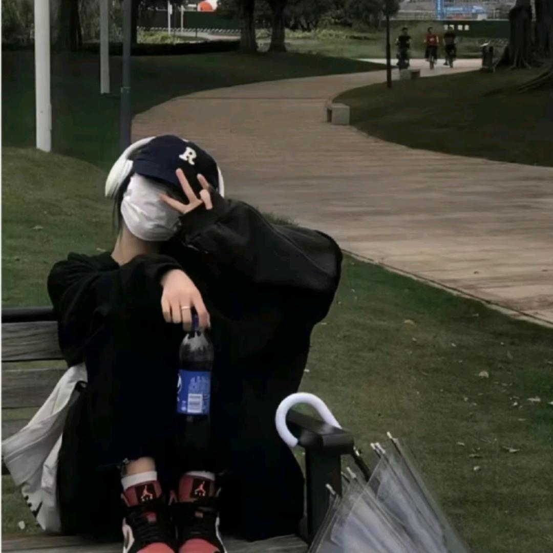 趁月色小酌