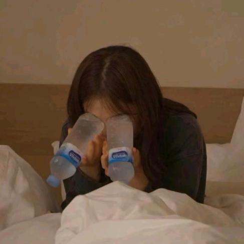 ￴ ￴ ￴￴￴￴ ￴￴ ￴￴