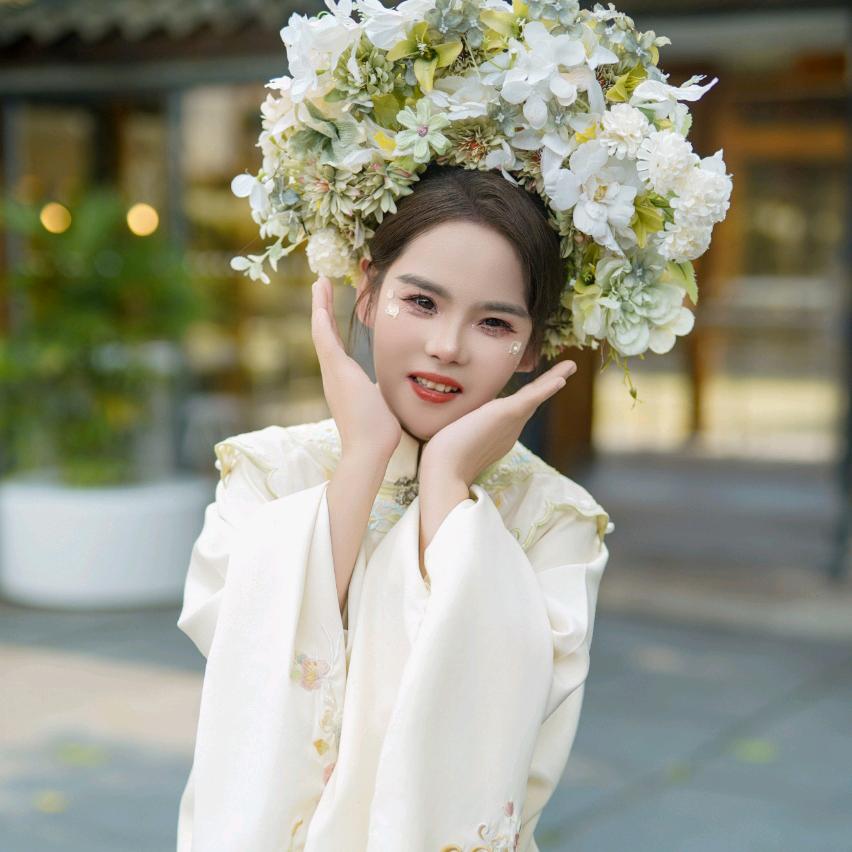 ꧁༺❀ൢ笑滢滢❀༻꧂