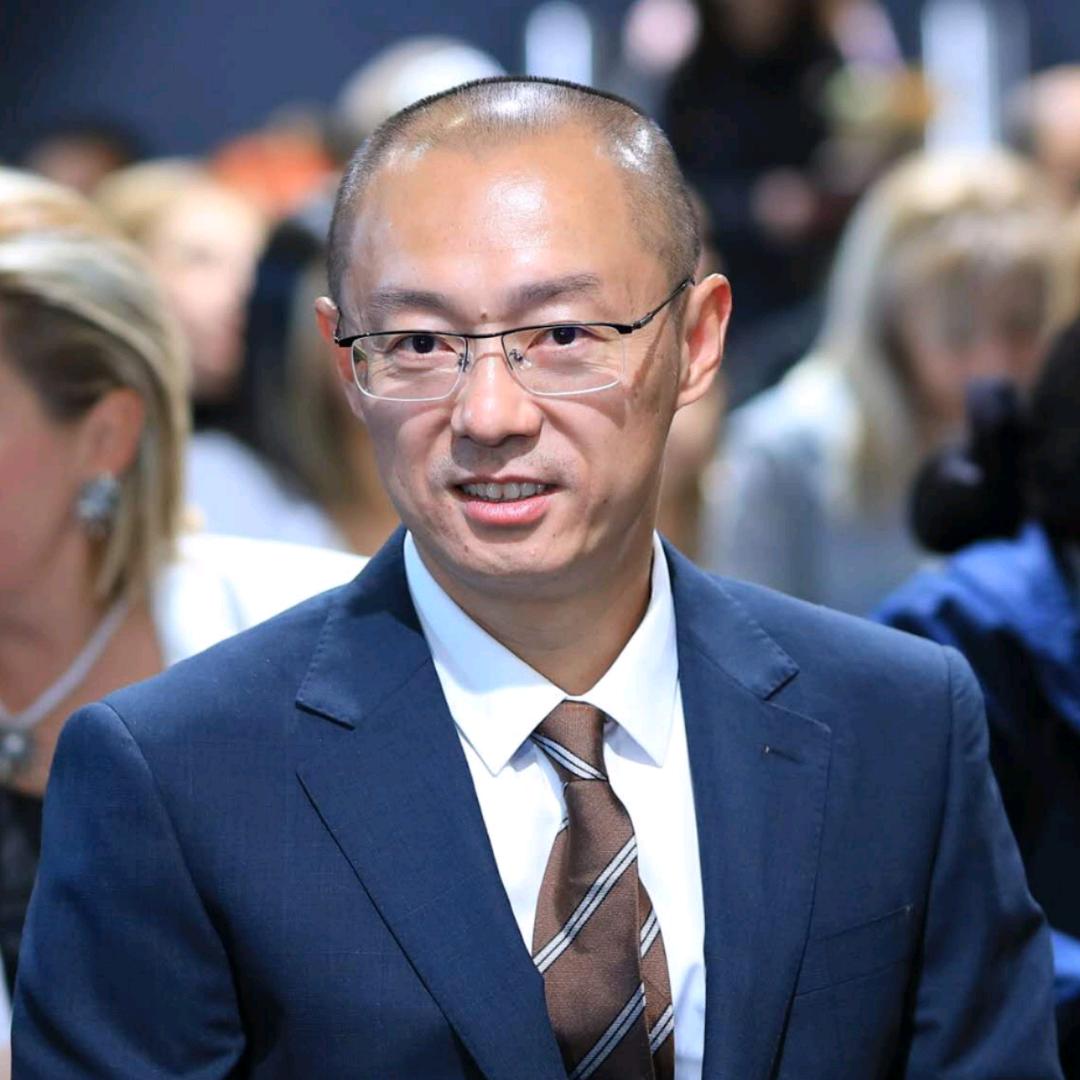 亚美尼亚陈老师Vámonos