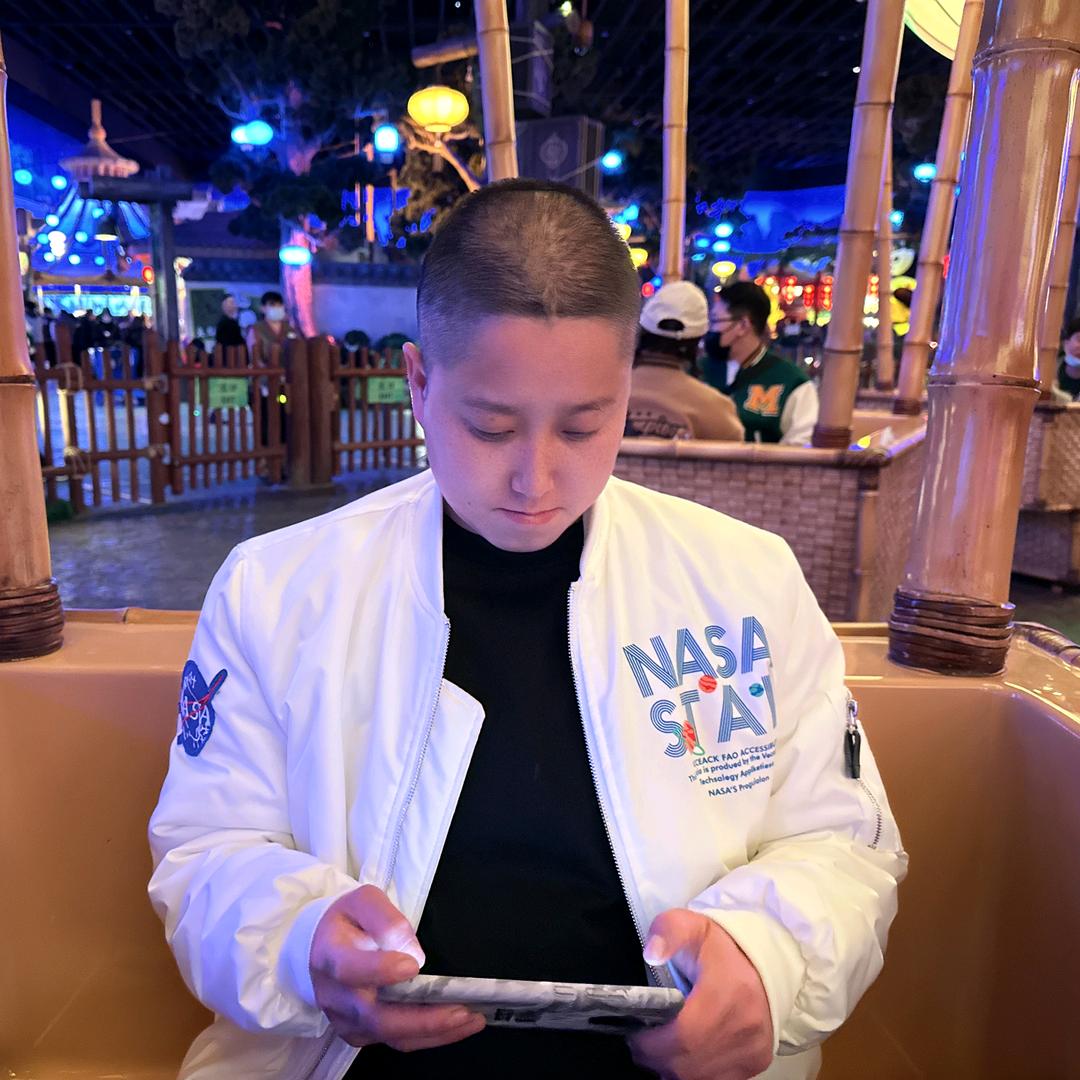 胭脂·江湖包头店 王晓杰