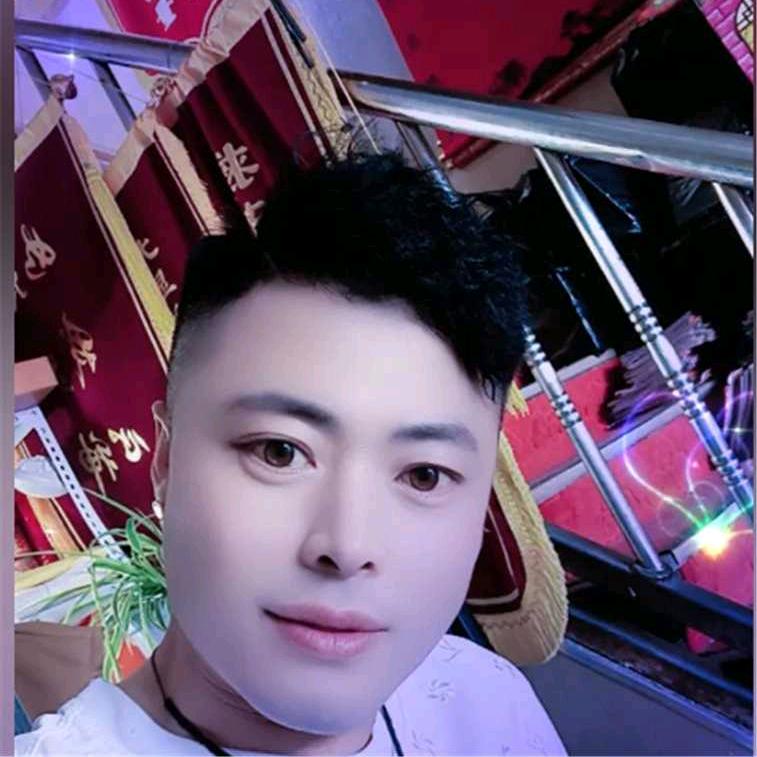 🍀东  哥  ☘️